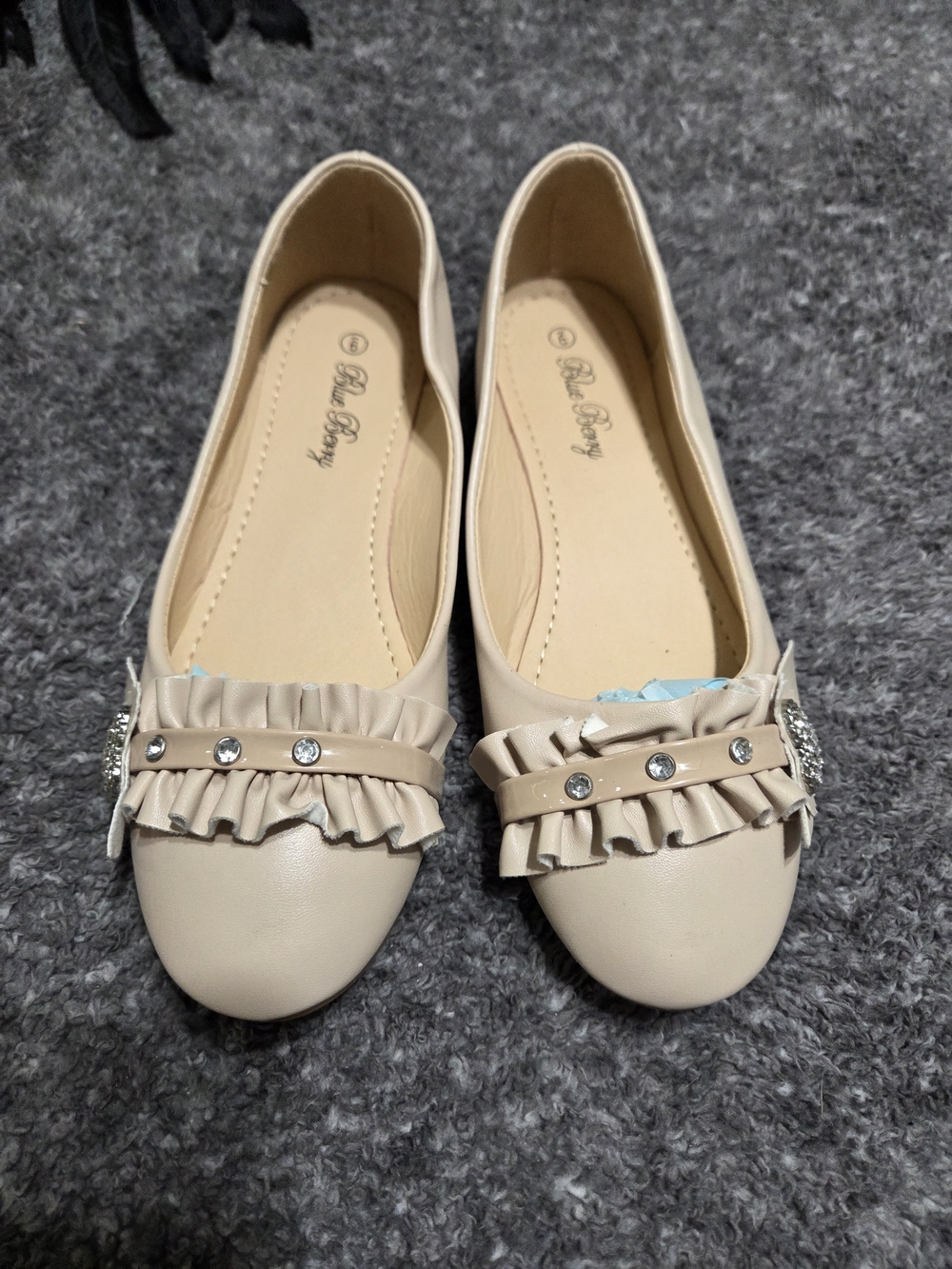 Ruffle-Trim Cream Ballet Flats with Rhinestone Detail